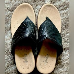 Like new Clark’s collection sandals
